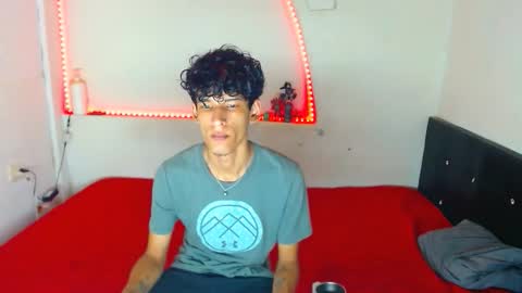 KAI  LIAM online show from 05-09-26, 11:59