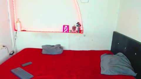 KAI  LIAM online show from 05-11-26, 02:45