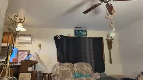 Snapshot of kaiku77 chatting on 02-13-26, 07:37 Kaiku77 online show from 02-13-26, 07:37