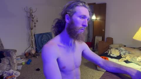 Snapshot of kaiku77 chatting on 03-10-26, 04:50 Kaiku77 online show from 03-10-26, 04:50