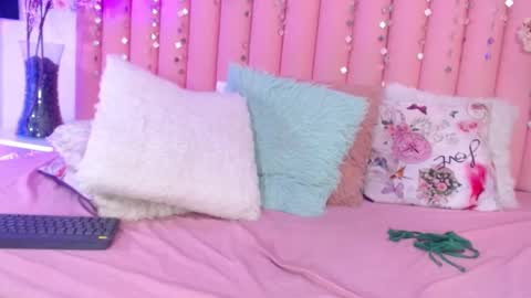 kailye Jones online show from 01-16-25, 01:06