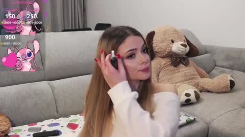 Kailyn online show from 01-19-25, 08:09