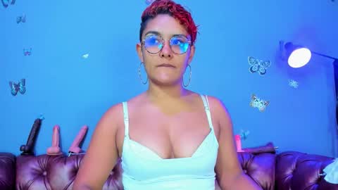 kaira_mosse_ online show from 03-20-26, 12:21