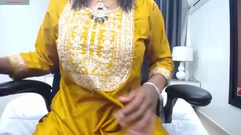 Kaira online show from 04-21-26, 12:22