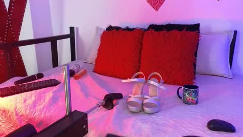 Kairy online show from 02-18-25, 07:41