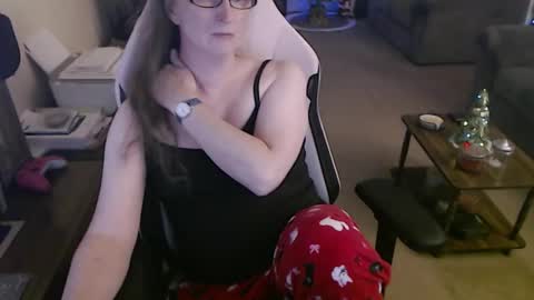 Camprincess331 online show from 11-27-25, 02:46