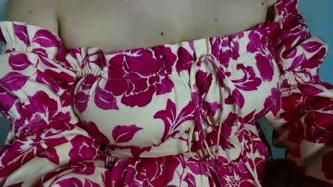 Kaitlin online show from 05-06-26, 11:04