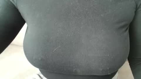 Kaitlin online show from 05-18-26, 08:09