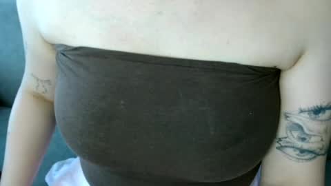 Snapshot of kaitlin_kk chatting on 07-01-26, 10:06 Kaitlin online show from 07-01-26, 10:06