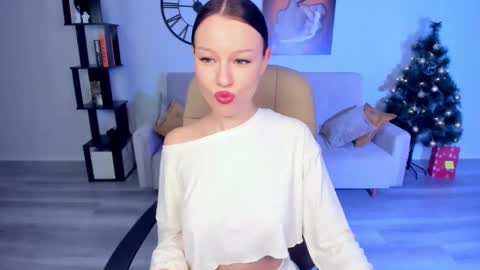 Snapshot of kaitlyncandy chatting on 12-25-24, 05:26 Kaitlyn online show from 12-25-24, 05:26
