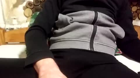 Snapshot of kajtek1979 chatting on 02-08-25, 07:48 Olik1979 online show from 02-08-25, 07:48