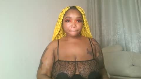 kakey love online show from 12-16-24, 06:10