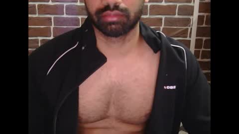 Vicky online show from 12-11-24, 05:53