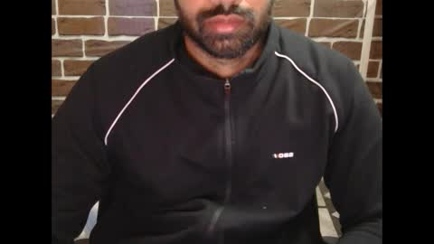 Vicky online show from 12-19-24, 12:45
