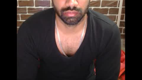 Vicky online show from 12-19-24, 04:46