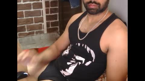 Vicky online show from 12-24-24, 04:11