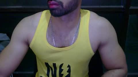 Vicky online show from 10-04-25, 04:16