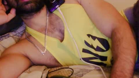 Vicky online show from 12-15-25, 03:27