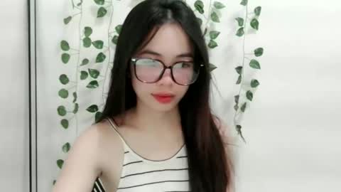 Snapshot of kalag_kalag chatting on 10-14-25, 11:33 Chenny online show from 10-14-25, 11:33