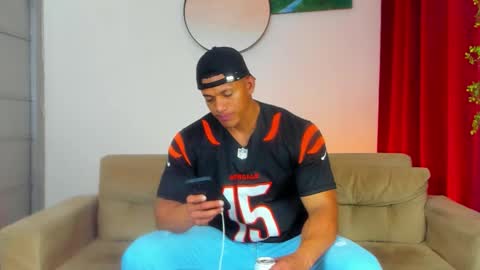 kale thomson online show from 03-01-26, 06:59