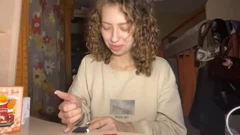 Lily online show from 04-13-26, 06:35