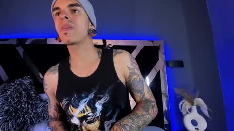 Snapshot of kaletattoos chatting on 02-09-25, 07:30 Kale online show from 02-09-25, 07:30
