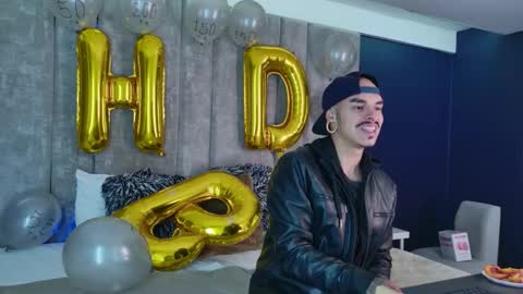 Kale online show from 09-28-25, 12:32