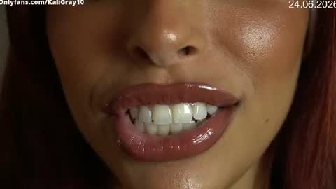 kaligray10 online show from 06-24-26, 05:23