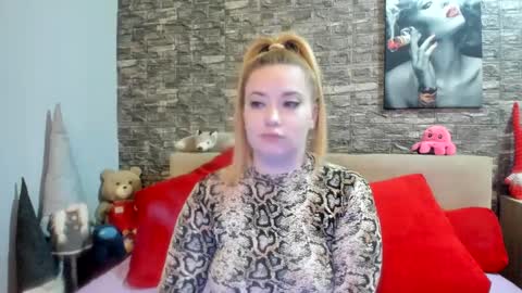 kalindahot online show from 02-24-25, 01:24