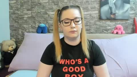kalindahot online show from 08-09-26, 06:02