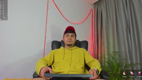 Snapshot of kalivan_voinesscu chatting on 10-06-25, 05:05 K A L I online show from 10-06-25, 05:05