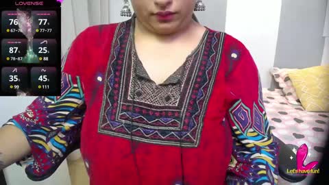 Snapshot of kalpananaisha_ chatting on 02-01-25, 04:11 Alisha online show from 02-01-25, 04:11