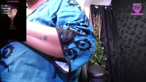 Alisha online show from 10-20-25, 10:16