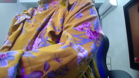 Alisha online show from 11-05-25, 10:15