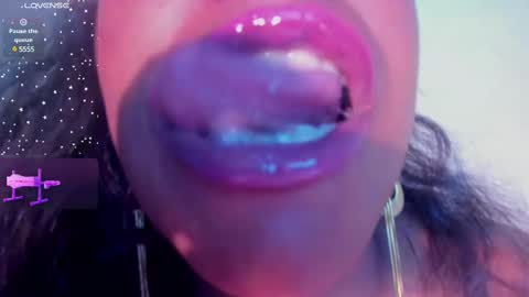  Kamaria Fyre  online show from 01-12-25, 09:19