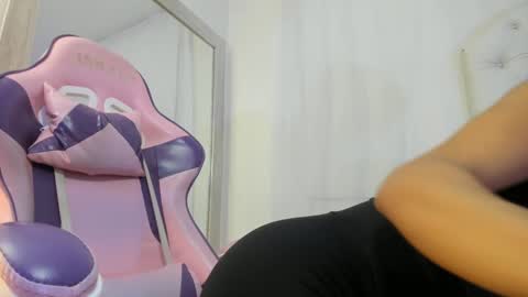    online show from 12-06-24, 12:05