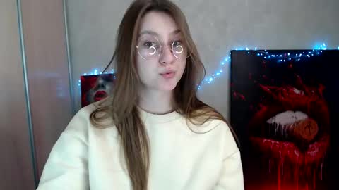 Snapshot of kamilla_love_ chatting on 03-30-26, 12:17 kamilla_love_ online show from 03-30-26, 12:17
