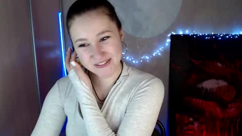 Snapshot of kamilla_love_ chatting on 04-26-26, 12:14 kamilla_love_ online show from 04-26-26, 12:14