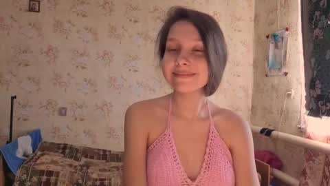 Snapshot of kamisalling chatting on 10-12-25, 07:07 Mari Simmons online show from 10-12-25, 07:07