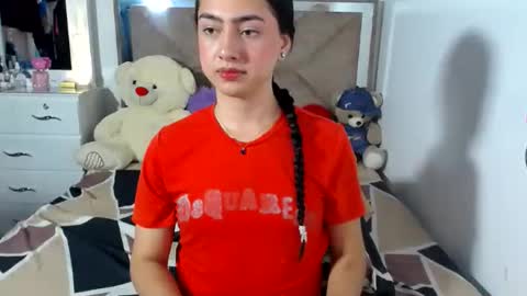 Snapshot of kammi_candy chatting on 07-02-26, 01:49 -- kammi -- online show from 07-02-26, 01:49