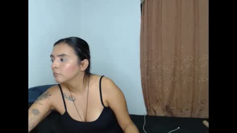 kammy   y   camila online show from 04-22-26, 03:13