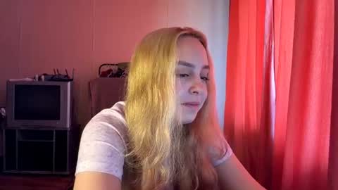 Lizzie online show from 08-03-26, 09:04