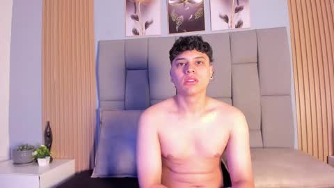 Snapshot of kandyfrees chatting on 10-04-25, 11:30 kandyfrees online show from 10-04-25, 11:30