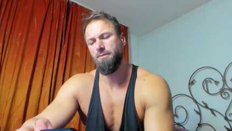 Snapshot of kanegriffin26 chatting on 02-18-26, 05:31 Kane OF strongkane online show from 02-18-26, 05:31