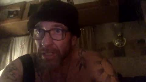 Snapshot of kaneisyours2420 chatting on 11-27-25, 08:49 Tucker online show from 11-27-25, 08:49