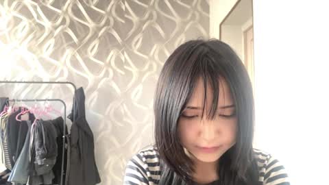 Snapshot of kanishabroadstone chatting on 04-12-26, 02:38 Lily online show from 04-12-26, 02:38