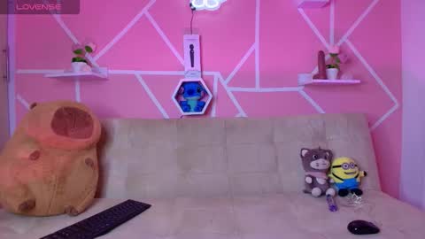 kaoriille online show from 11-09-25, 04:22