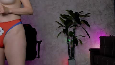 Emma online show from 06-20-26, 01:30
