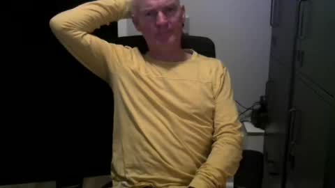 Robbie online show from 01-12-25, 04:29