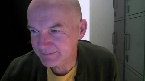 Robbie online show from 02-09-25, 06:01